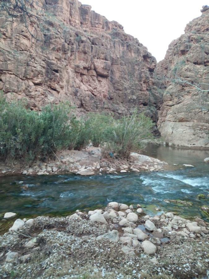 Auberge Oued Dades Boumalne Dades ภายนอก รูปภาพ